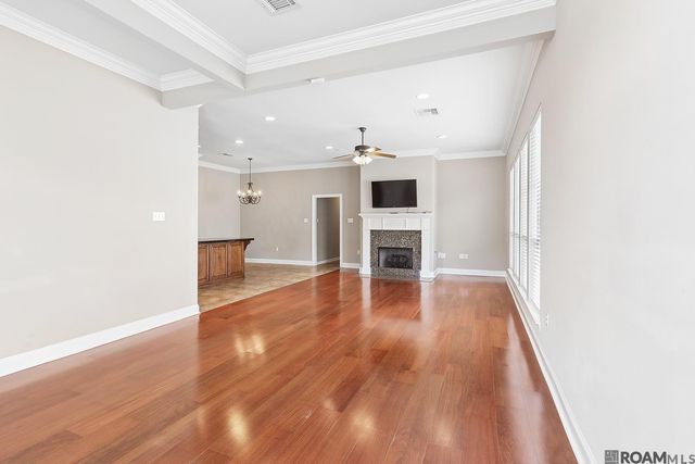 9154 Magnolia Leaf Ave, Baton Rouge, LA 70810
