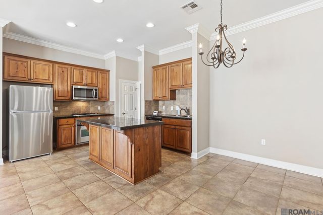 9154 Magnolia Leaf Ave, Baton Rouge, LA 70810