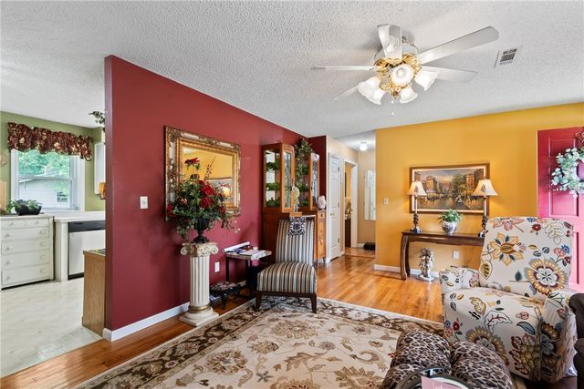 701 E Sumac Street, Rogers, AR 72756