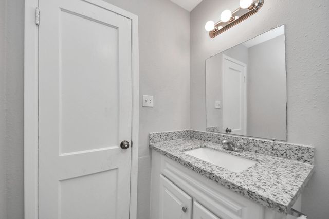 10118 Norvic Street, Houston, TX 77029