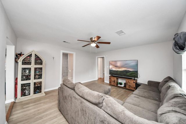 10118 Norvic Street, Houston, TX 77029