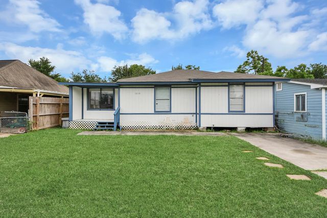10118 Norvic Street, Houston, TX 77029