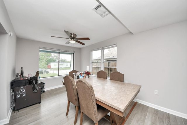 10118 Norvic Street, Houston, TX 77029