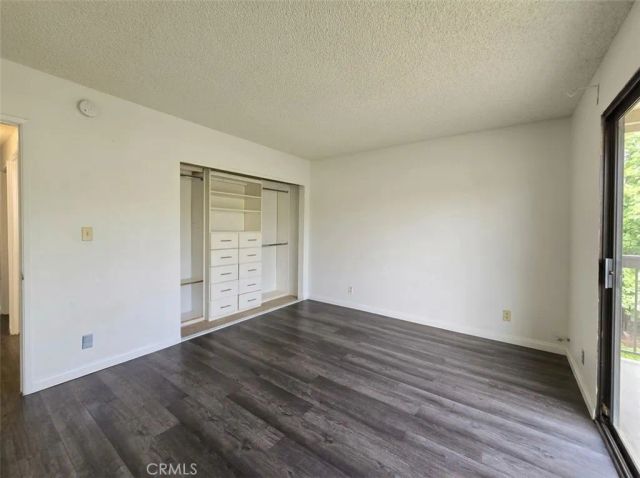 9525 Sylmar Avenue 2, Panorama City, CA 91402