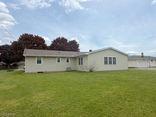 1172 2nd Street SW, New Philadelphia, OH 44663