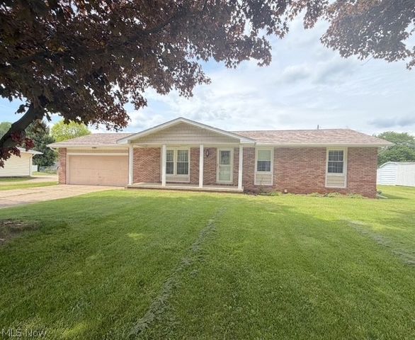 1172 2nd Street SW, New Philadelphia, OH 44663