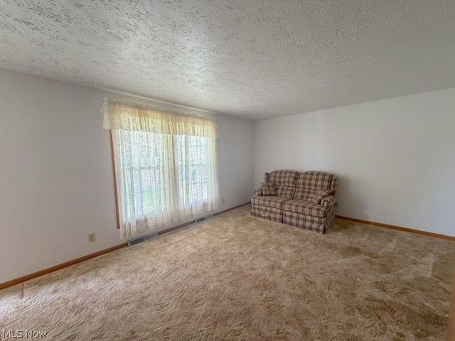 1172 2nd Street SW, New Philadelphia, OH 44663