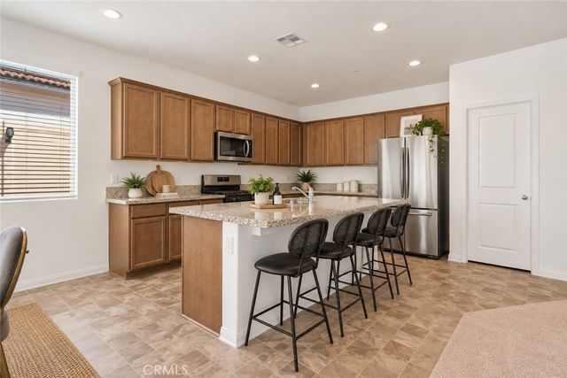4061 Hudson, Lake Elsinore, CA 92530