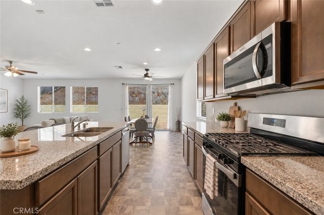 4061 Hudson, Lake Elsinore, CA 92530