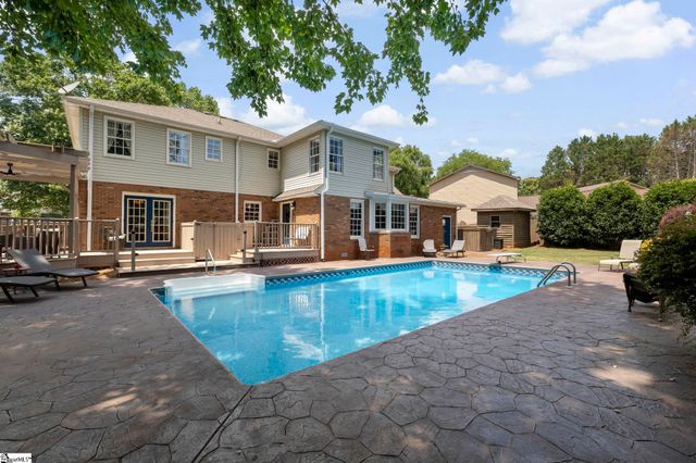 4 Brynhurst Court, Greenville, SC 29615