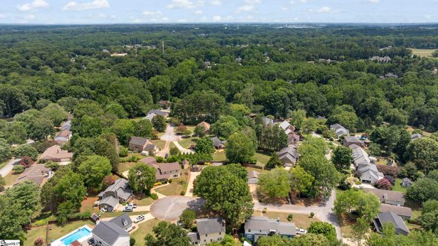 4 Brynhurst Court, Greenville, SC 29615