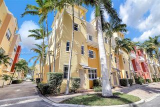 2318 Vintage Drive 2318, Lighthouse Point, FL 33064