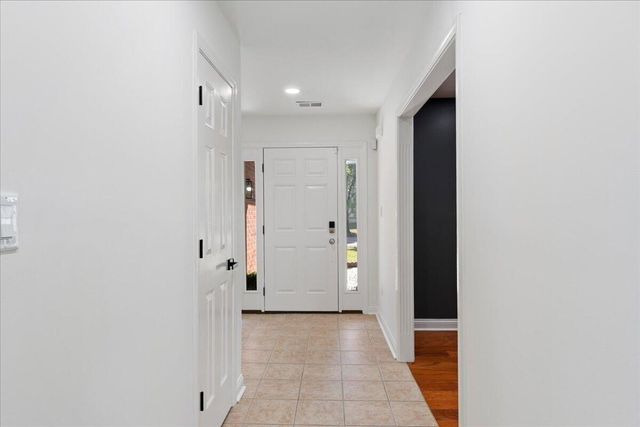 2161 Drummond Drive, Lexington, KY 40511