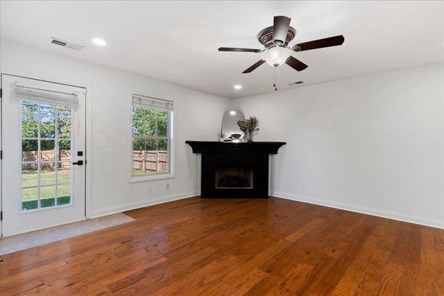 2161 Drummond Drive, Lexington, KY 40511