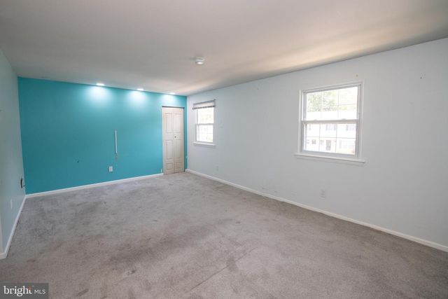 20 SHANNON DR, North Wales, PA 19454