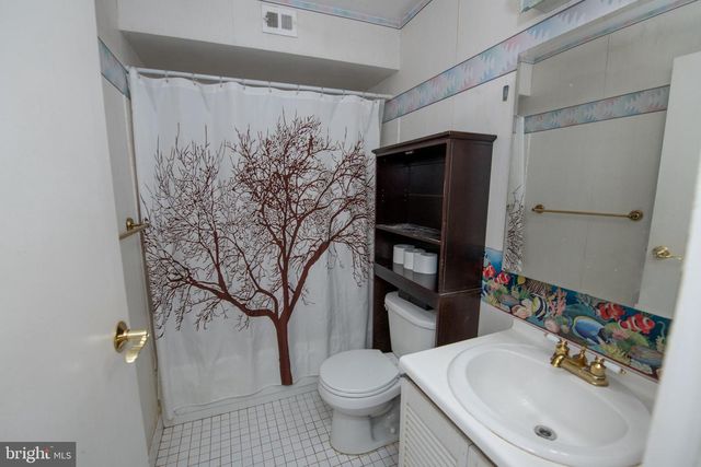 20 SHANNON DR, North Wales, PA 19454
