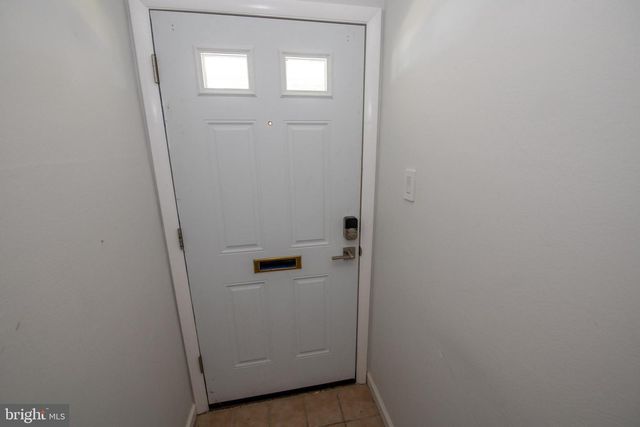 20 SHANNON DR, North Wales, PA 19454