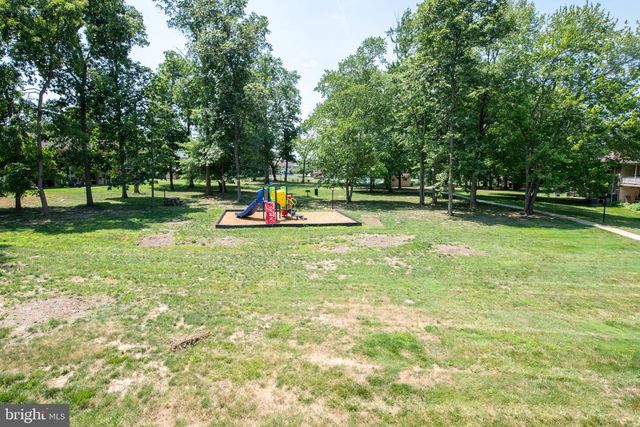 20 SHANNON DR, North Wales, PA 19454