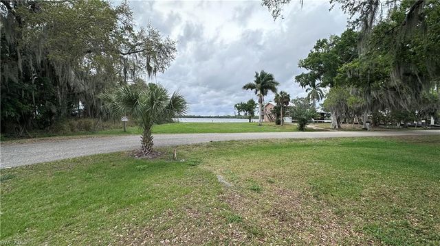 203 Carol WAY, Fort Myers, FL 33905