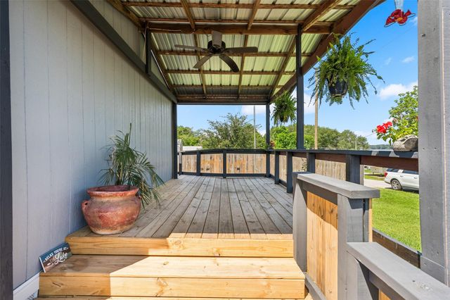 13236 Enchanted Vista, Willis, TX 77318