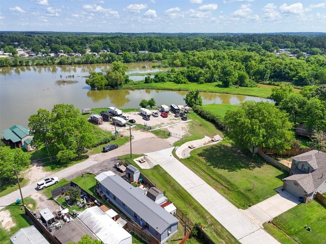 13236 Enchanted Vista, Willis, TX 77318
