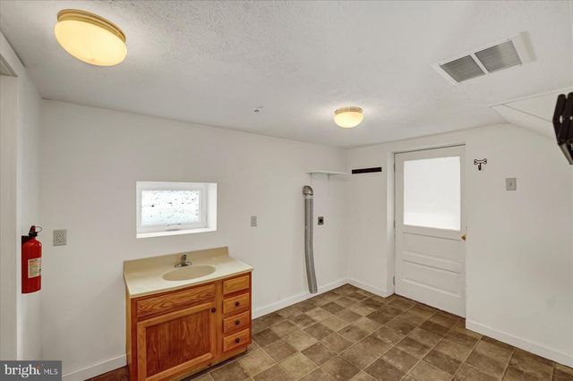 117 DRY TOP RD, Bellefonte, PA 16823