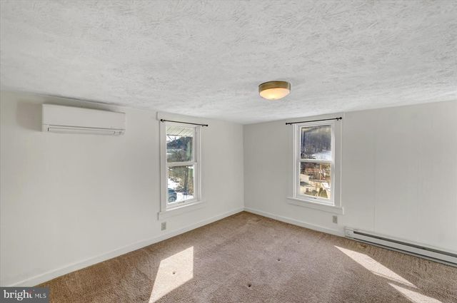 117 DRY TOP RD, Bellefonte, PA 16823