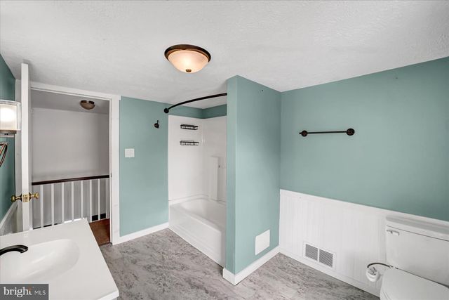 117 DRY TOP RD, Bellefonte, PA 16823