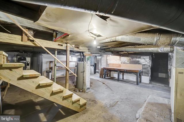 117 DRY TOP RD, Bellefonte, PA 16823