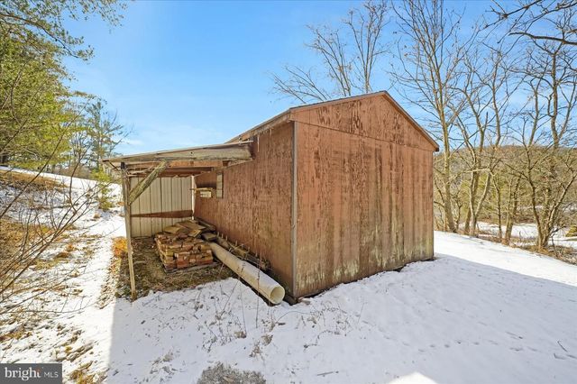 117 DRY TOP RD, Bellefonte, PA 16823