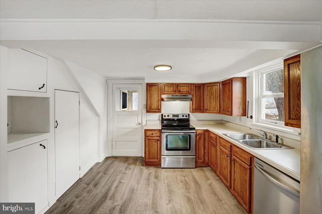 117 DRY TOP RD, Bellefonte, PA 16823