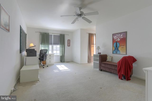 1935 LIMESTONE DR, Hummelstown, PA 17036