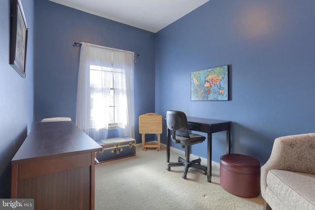 1935 LIMESTONE DR, Hummelstown, PA 17036