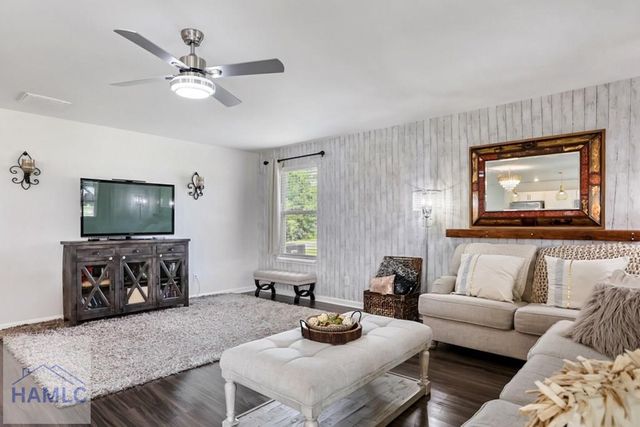 1136 Wilkins Road, Midway, GA 31320
