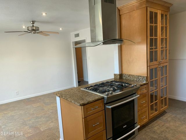10137 HONOLULU Drive, El Paso, TX 79925