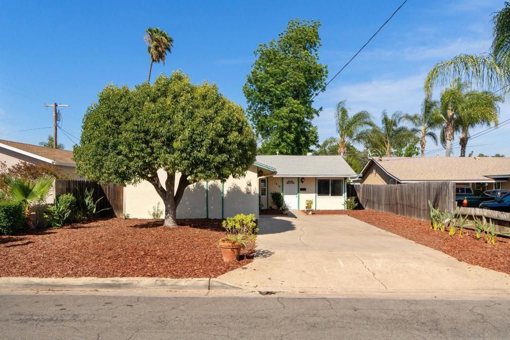 1416 S Maple, Escondido, CA 92025