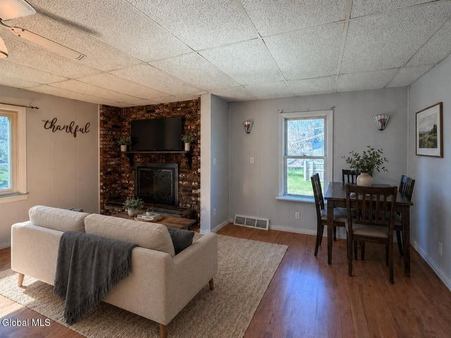 378 Bradford Road, Schenectady, NY 12304