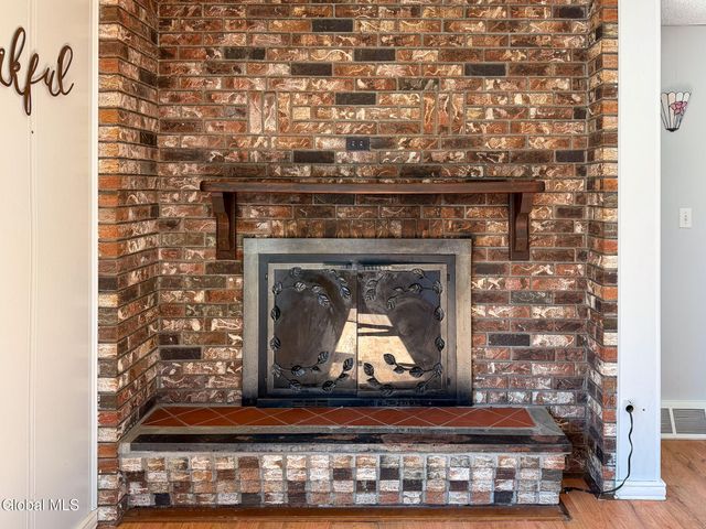 378 Bradford Road, Schenectady, NY 12304