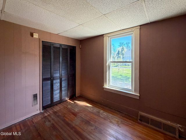 378 Bradford Road, Schenectady, NY 12304