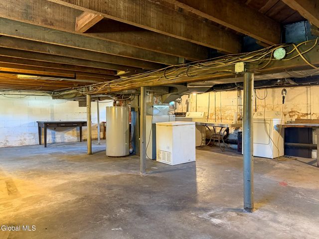 378 Bradford Road, Schenectady, NY 12304