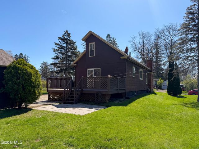 378 Bradford Road, Schenectady, NY 12304
