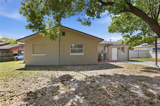 2483 BECKY SUE DRIVE, Orlando, FL 32807