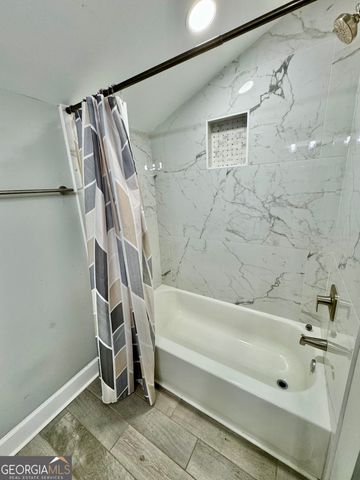 381 Brookwood Drive W, Dawsonville, GA 30534