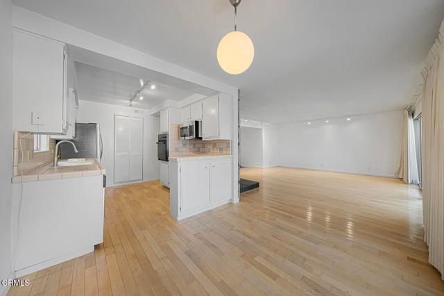 389 Cliff Drive 1, Pasadena, CA 91107