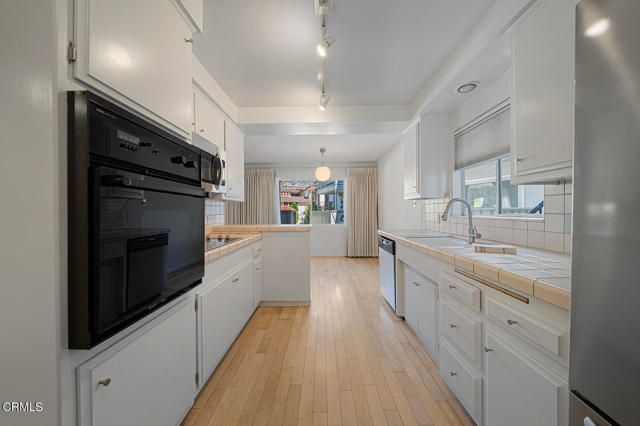 389 Cliff Drive 1, Pasadena, CA 91107