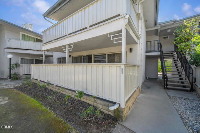 389 Cliff Drive 1, Pasadena, CA 91107