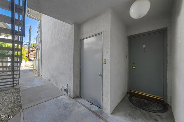 389 Cliff Drive 1, Pasadena, CA 91107