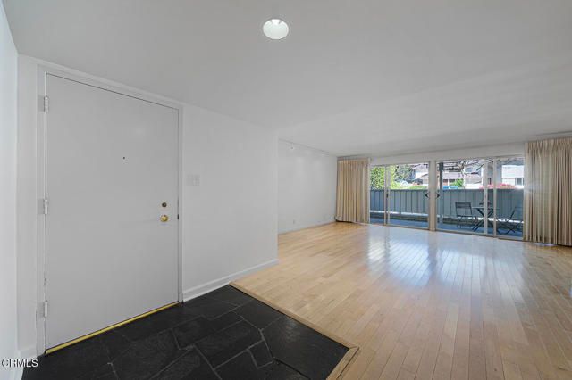 389 Cliff Drive 1, Pasadena, CA 91107