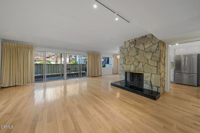 389 Cliff Drive 1, Pasadena, CA 91107