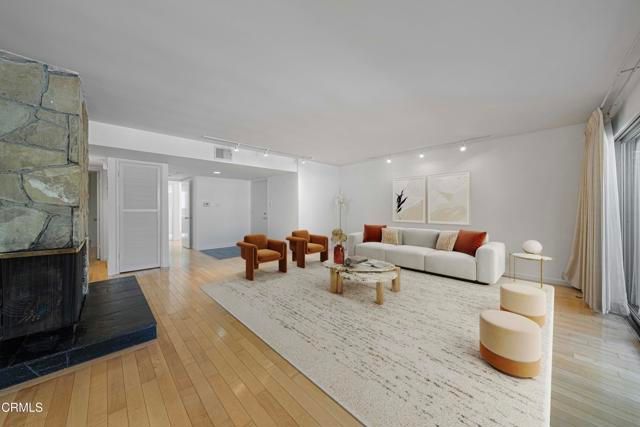 389 Cliff Drive 1, Pasadena, CA 91107